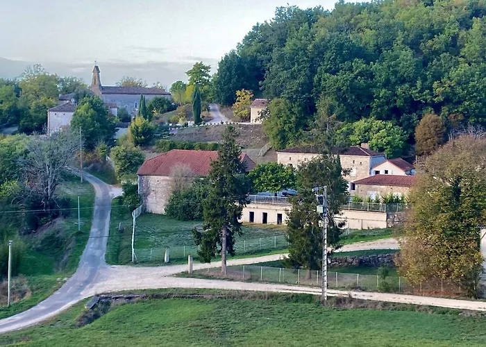 Combe Rouge Frühstückspension 3*